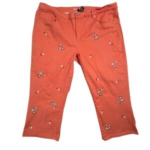 D2 Diane‎ Gilman Embroidered Floral Capri Jeans Coral Size 24W Great Condition